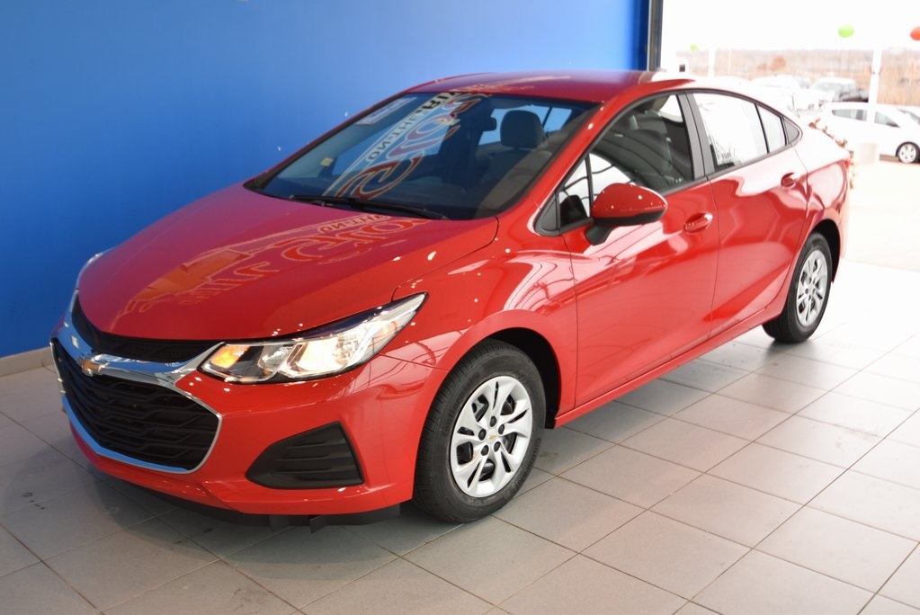 New 2019 Chevrolet Cruze LS 4D Sedan in Owasso RC2478